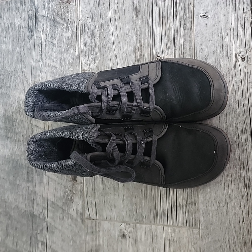Womens Chaco Boots size 7.5